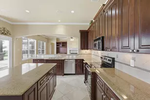 11029 Owl Creek Dr, Fort Worth, TX 76179 - Photo 17
