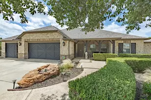 11029 Owl Creek Dr, Fort Worth, TX 76179 - Photo 1