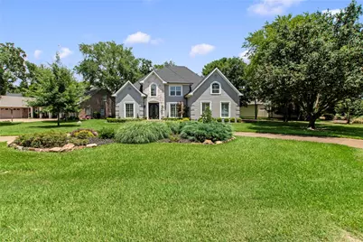 301 Saint Andrews Drive, Mabank, TX 75156 - Photo 1