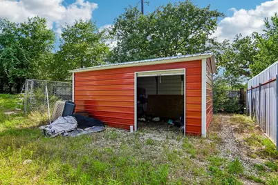 128 Gunnison Court, Azle, TX 76020 - Photo 25