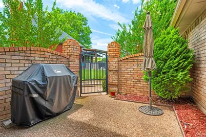 2517 Chad Drive, Arlington, TX 76017 - Photo 3