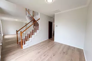 815 Ramblewood Dr, Lewisville, TX 75067 - Photo 9