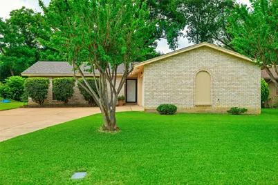 2604 Buffalo Drive, Arlington, TX 76013 - Photo 1