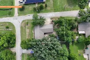 2322 W 1st Ave, Corsicana, TX 75110 - Photo 39