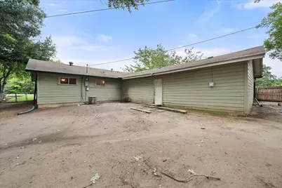 2322 W 1st Avenue, Corsicana, TX 75110 - Photo 27