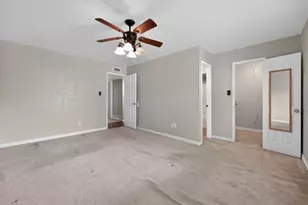 7700 Acapulco Rd, Fort Worth, TX 76112 - Photo 19