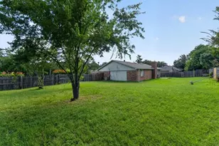 7700 Acapulco Rd, Fort Worth, TX 76112 - Photo 5