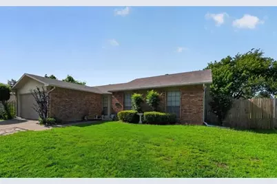 7700 Acapulco Road, Fort Worth, TX 76112 - Photo 3