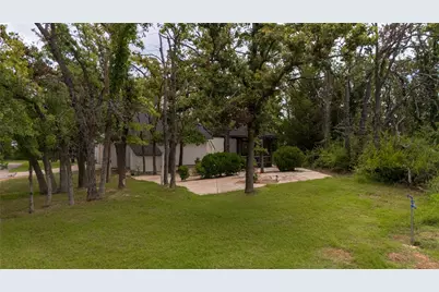 1704 County Road 3555, Paradise, TX 76073 - Photo 31