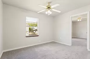 417 Marengo St, Cleburne, TX 76033 - Photo 9