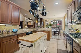 608 Chalk Hill Lane, Murphy, TX 75094 - Photo 9