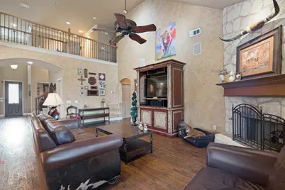 608 Chalk Hill Lane, Murphy, TX 75094 - Photo 5