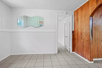1015 Wilshire Boulevard, Arlington, TX 76012 - Photo 7