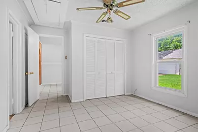 1015 Wilshire Boulevard, Arlington, TX 76012 - Photo 19