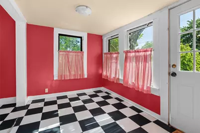 2231 Hurley Avenue, Fort Worth, TX 76110 - Photo 13