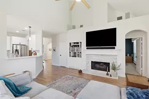 2917 Pioneer Park Dr, Flower Mound, TX 75022 - Photo 9