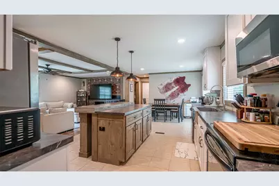 4501 Rhea Road, Granbury, TX 76049 - Photo 7