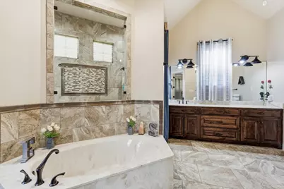 1040 Lighthouse Court, Grand Prairie, TX 75104 - Photo 21
