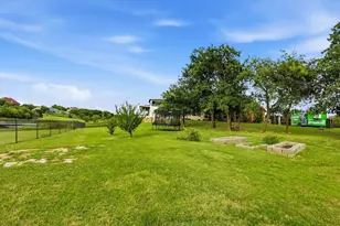 1040 Lighthouse Ct, Grand Prairie, TX 75104 - Photo 33