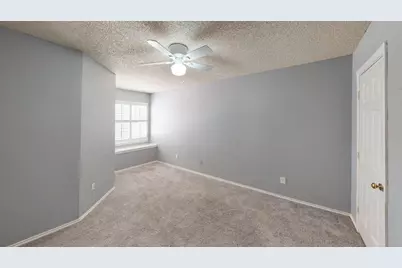 9010 Cumberland Drive, Irving, TX 75063 - Photo 13