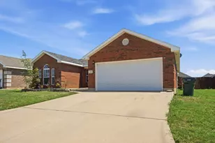 389 Miss Ellie Ln, Abilene, TX 79602 - Photo 3