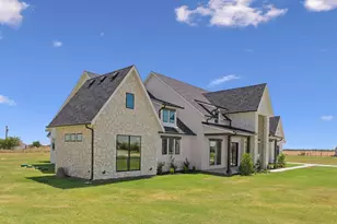 704 Cambridge Ct, Nevada, TX 75173 - Photo 3