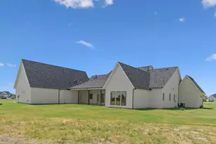 704 Cambridge Ct, Nevada, TX 75173 - Photo 29