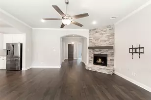 1953 Silver Falls Dr, Burleson, TX 76028 - Photo 5