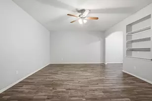 202 Creek Cove Dr, Dallas, TX 75217 - Photo 13