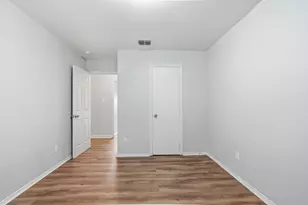 202 Creek Cove Dr, Dallas, TX 75217 - Photo 27