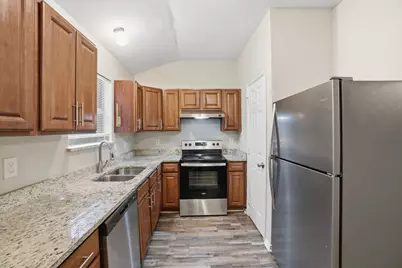 202 Creek Cove Drive, Dallas, TX 75217 - Photo 15