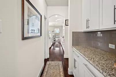 2409 Marshbrook Drive, McKinney, TX 75071 - Photo 9