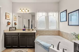 2409 Marshbrook Dr, McKinney, TX 75071 - Photo 15