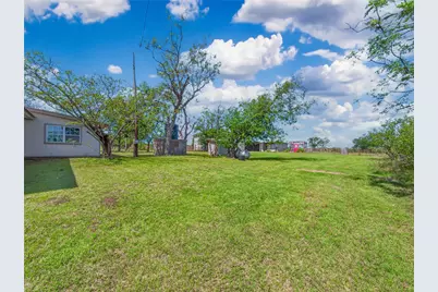 1350 County Road 414, Jonesboro, TX 76538 - Photo 19