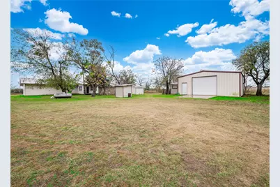 1350 County Road 414, Jonesboro, TX 76538 - Photo 35