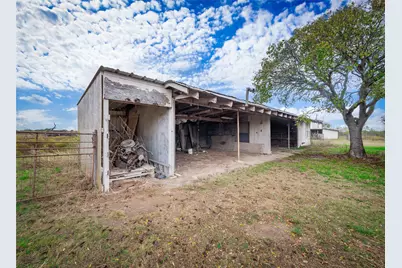 1350 County Road 414, Jonesboro, TX 76538 - Photo 31