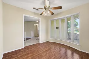 1516 Lamplighter Ln, Edgecliff Village, TX 76134 - Photo 15