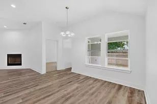 3407 Pickett St, Greenville, TX 75401 - Photo 9