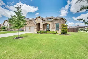 3660 Twin Pines Dr, Grand Prairie, TX 76065 - Photo 13