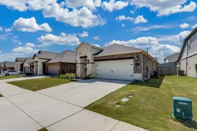 1304 Starling Street, Northlake, TX 76247 - Photo 3