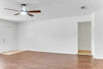 6208 Kary Lynn Drive S, Watauga, TX 76148 - Photo 17
