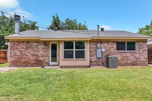 6208 Kary Lynn Dr S, Watauga, TX 76148 - Photo 25