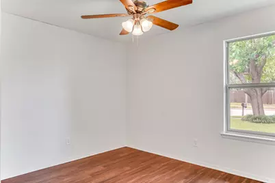 6208 Kary Lynn Drive S, Watauga, TX 76148 - Photo 21
