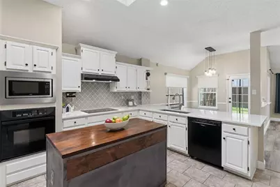 18 Heritage Woods Place, Allen, TX 75002 - Photo 9
