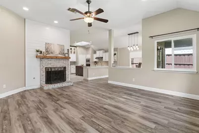 18 Heritage Woods Place, Allen, TX 75002 - Photo 15