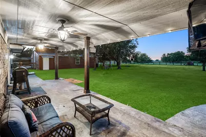 336 Meadows Estate Street, Tom Bean, TX 75491 - Photo 23