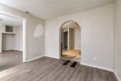3219 N Winnetka Avenue, Dallas, TX 75212 - Photo 3