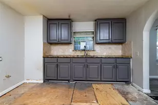 3219 N Winnetka Ave, Dallas, TX 75212 - Photo 7