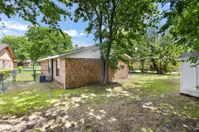 111 Alamo Street, Waxahachie, TX 75165 - Photo 21