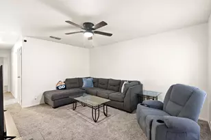 111 Alamo St, Waxahachie, TX 75165 - Photo 3